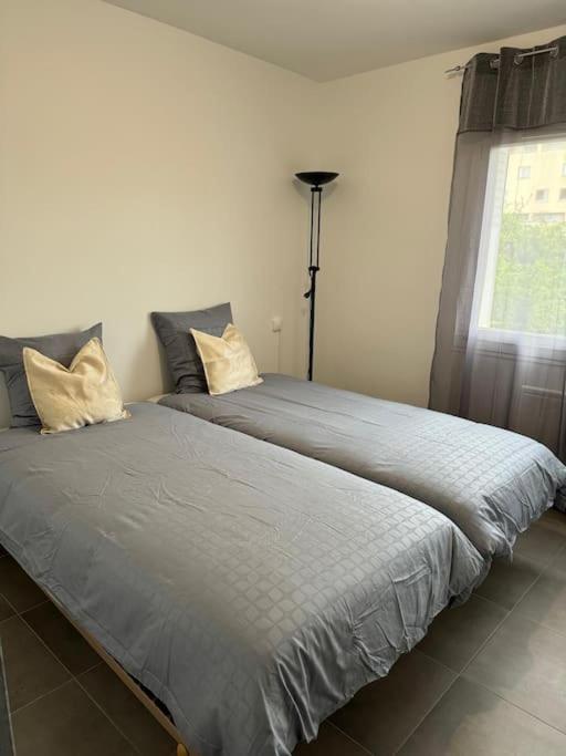 קרקסון Bel Appartement Neuf, Bien Situe מראה חיצוני תמונה