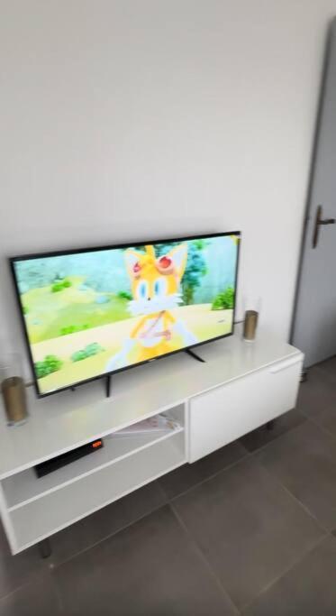 קרקסון Bel Appartement Neuf, Bien Situe מראה חיצוני תמונה